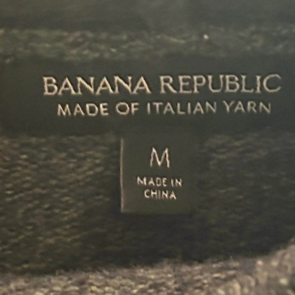 Banana Republic Men's Italian Yarn Hoodie Sweater M Gray Casual Preppy Golf